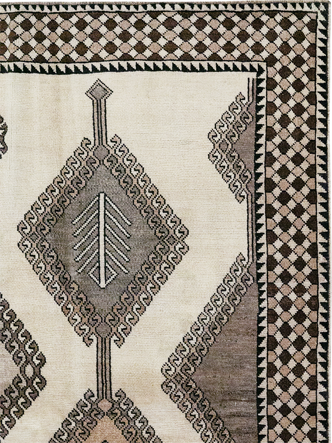 Vintage Persian Gabbeh Accent Rug (Pair: 1 of 2), No.32088 - Staging