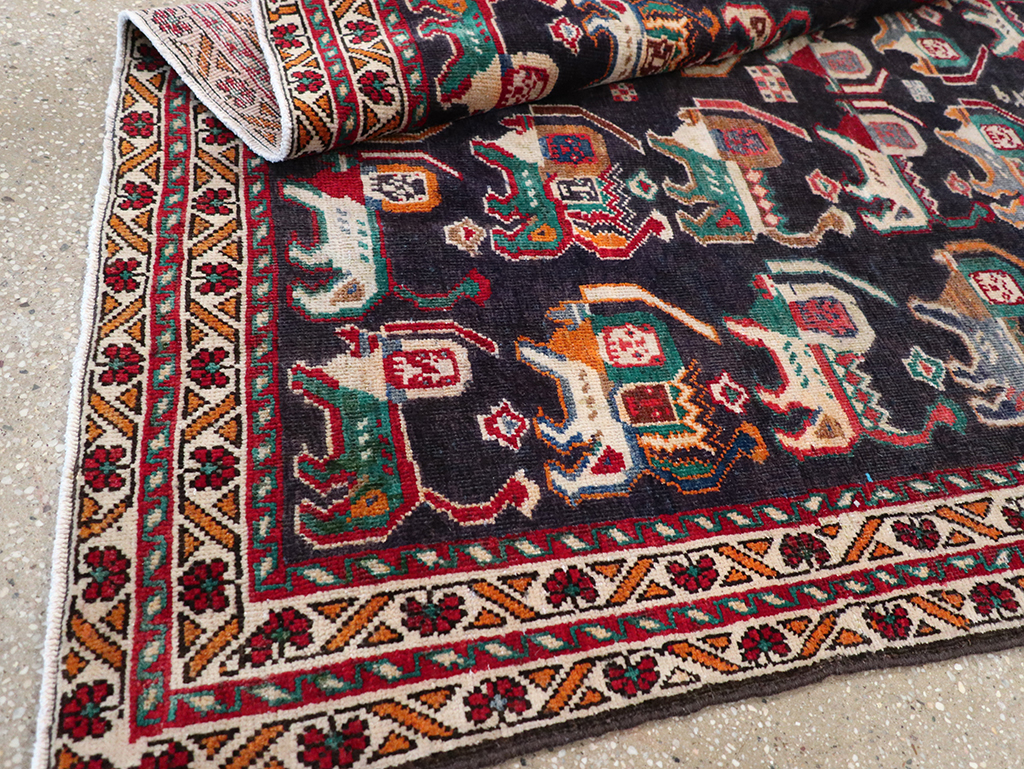 Vinatge Persian Shiraz Pictorial Accent Rug, No.32090 - Staging