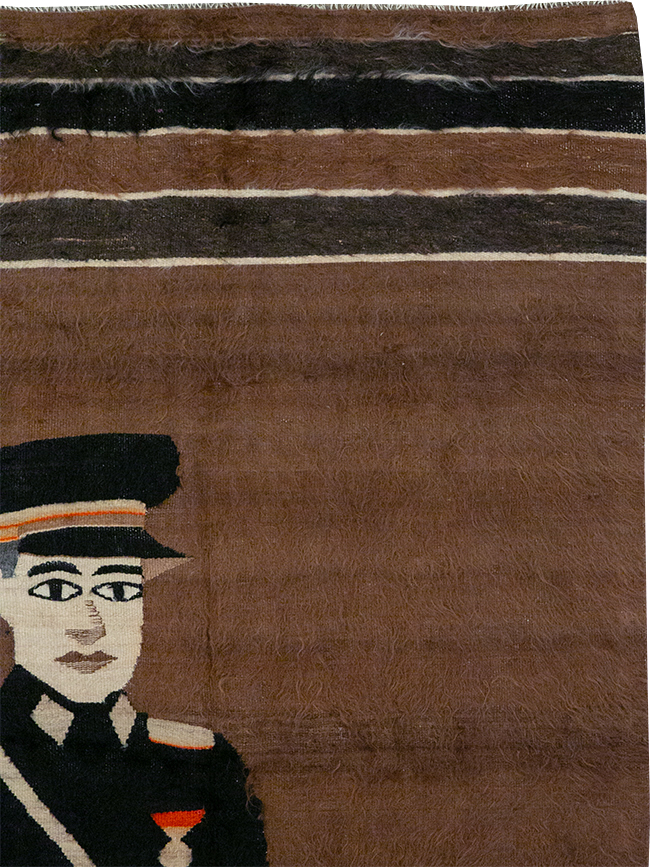 Vintage Turkish Mohair Pictorial Accent Rug, No.32105 - Staging