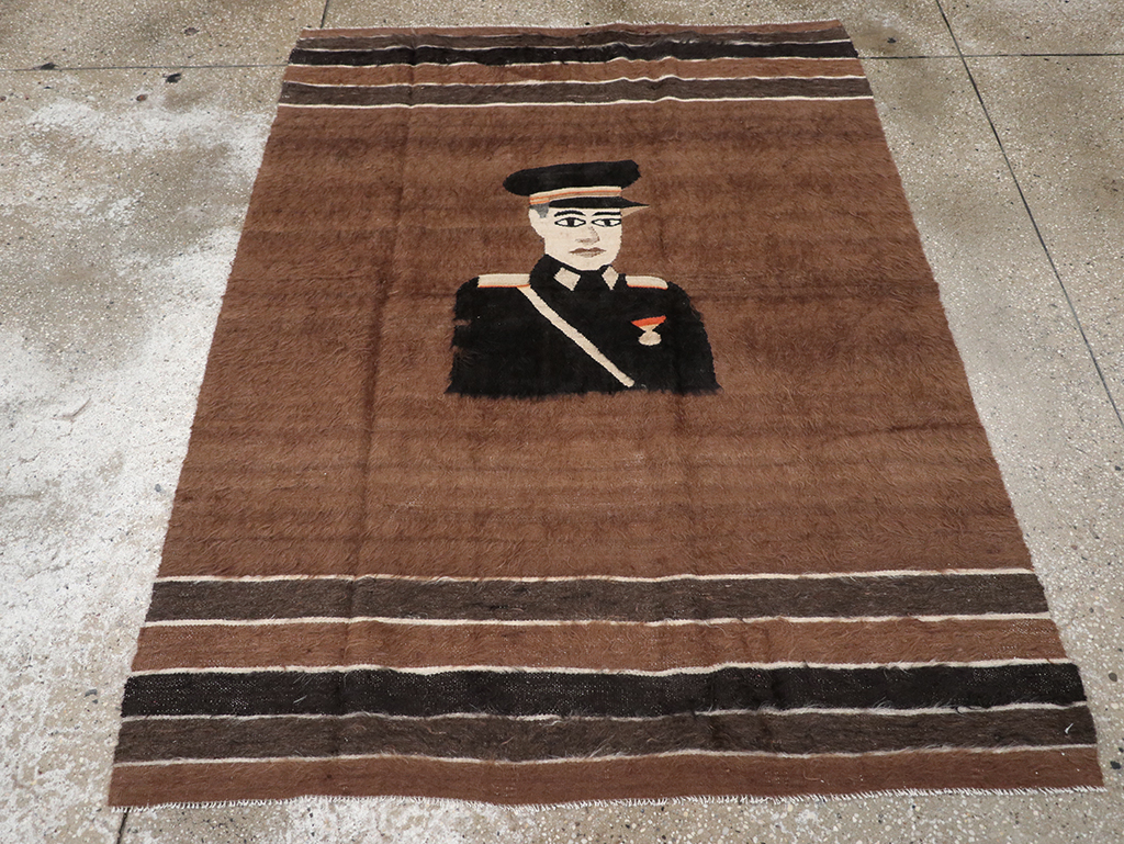 Vintage Turkish Mohair Pictorial Accent Rug, No.32105 - Staging