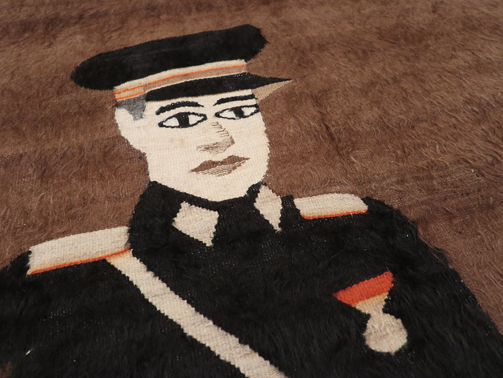 Vintage Turkish Mohair Pictorial Accent Rug, No.32105 - Staging