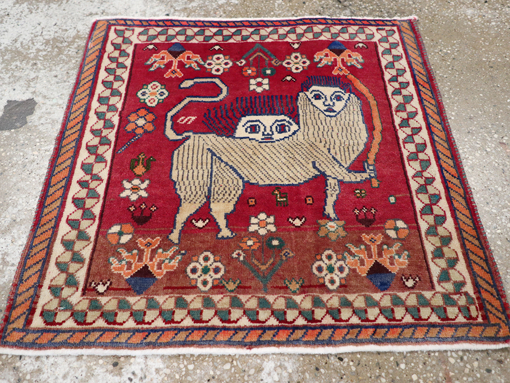 Vintage Persian Shiraz Pictorial Throw Rug, No.32107 - Staging
