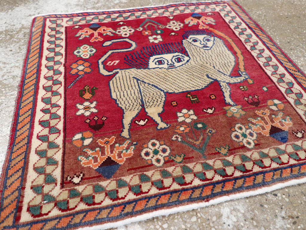 Vintage Persian Shiraz Pictorial Throw Rug, No.32107 - Staging