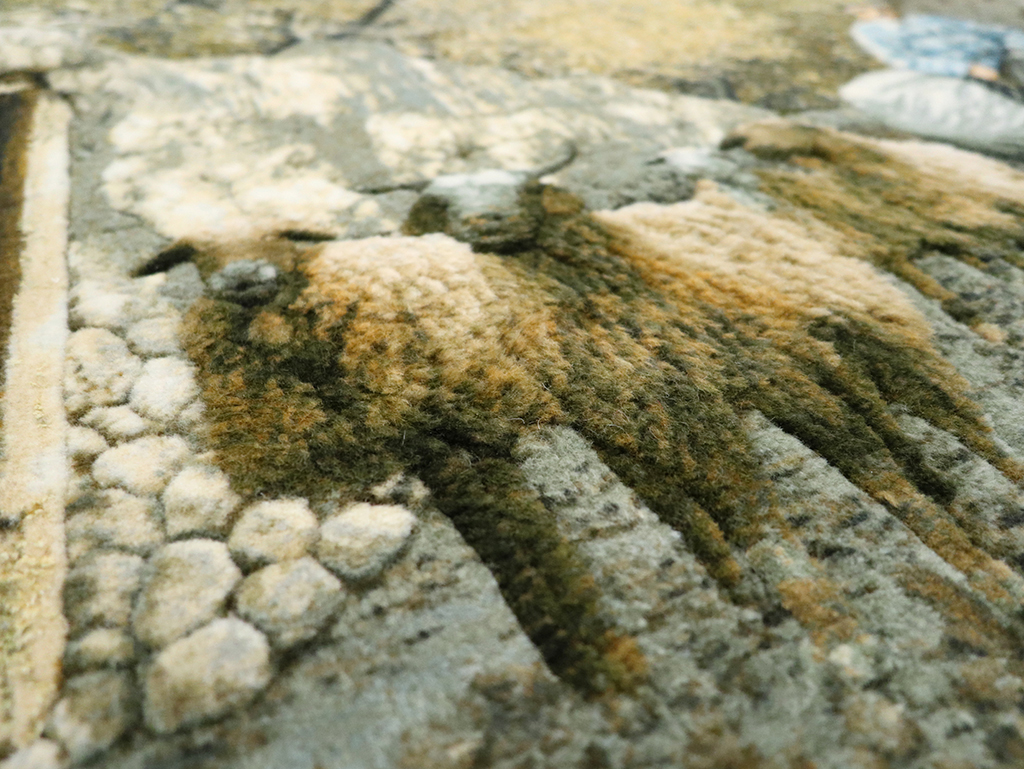 Modern Persian Tabriz Pictorial Throw Rug, No.32120 - Staging