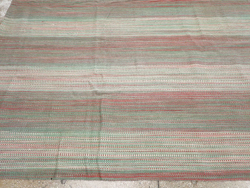Modern Turkish Flatweave Kilim Room Size Carpet, No.32121 - Staging