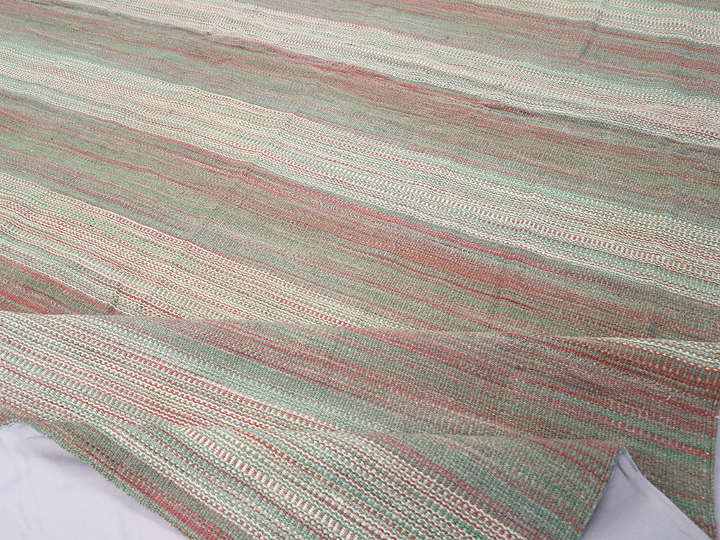 Modern Turkish Flatweave Kilim Room Size Carpet, No.32121 - Staging