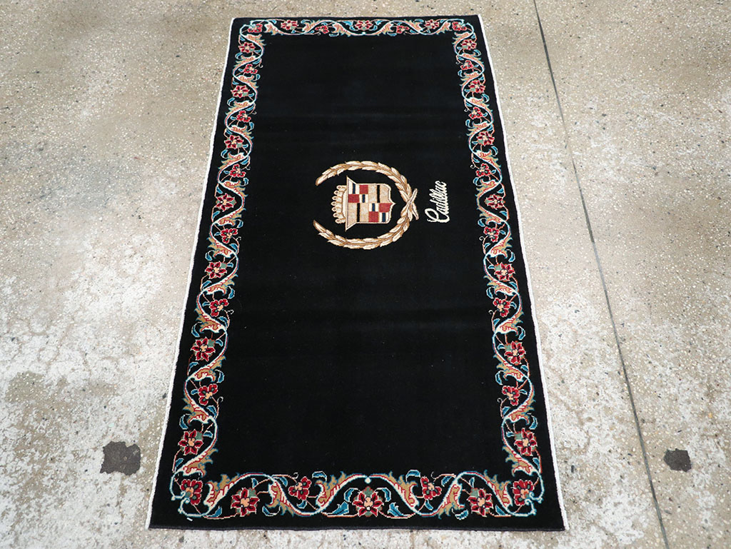 Vintage Persian Tabriz Pictorial Throw Rug, No.32126 - Staging