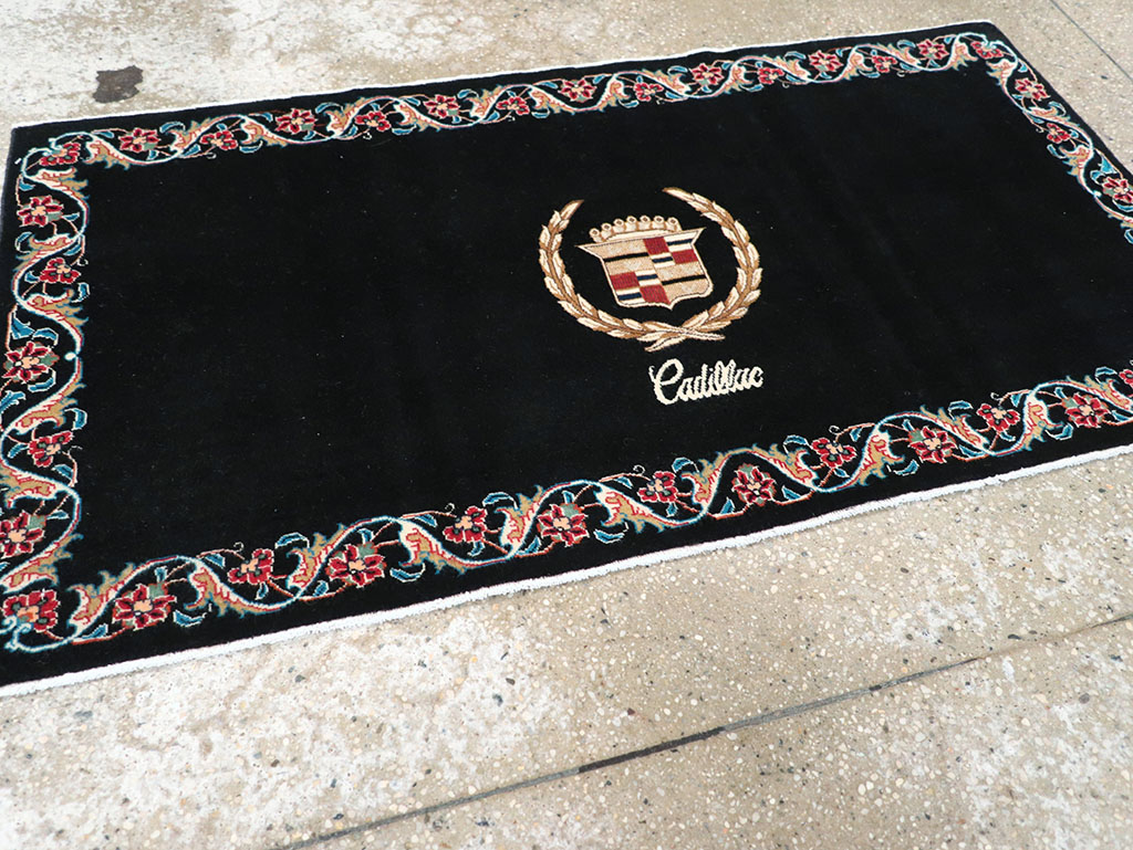 Vintage Persian Tabriz Pictorial Throw Rug, No.32126 - Staging