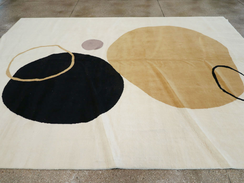 Contemporary Turkish Room Size Carpet, No.32137 - Staging