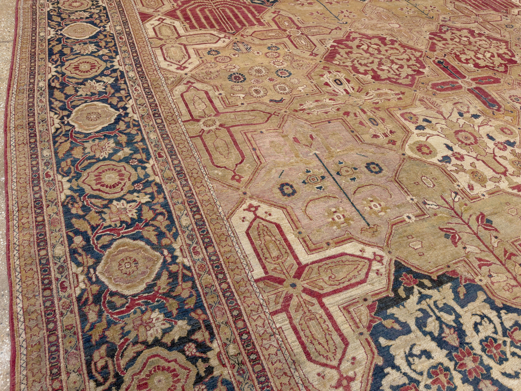 Antique Persian Lavar Kerman Room Size Carpet, No.32142 - Staging