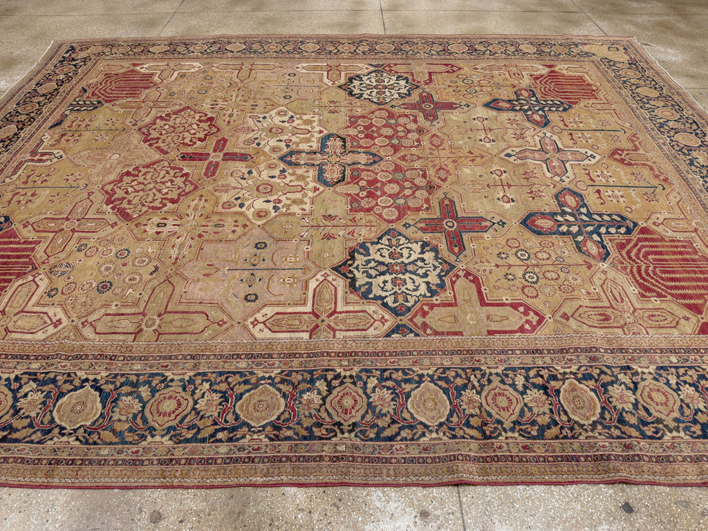 Antique Persian Lavar Kerman Room Size Carpet, No.32142 - Staging