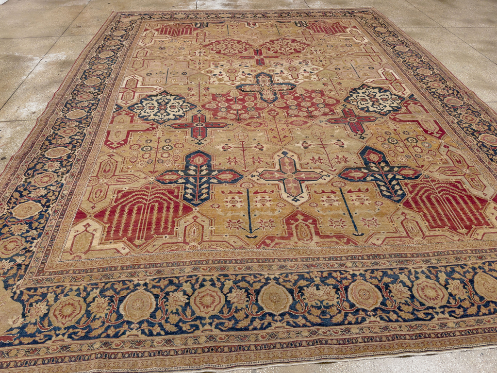 Antique Persian Lavar Kerman Room Size Carpet, No.32142 - Staging