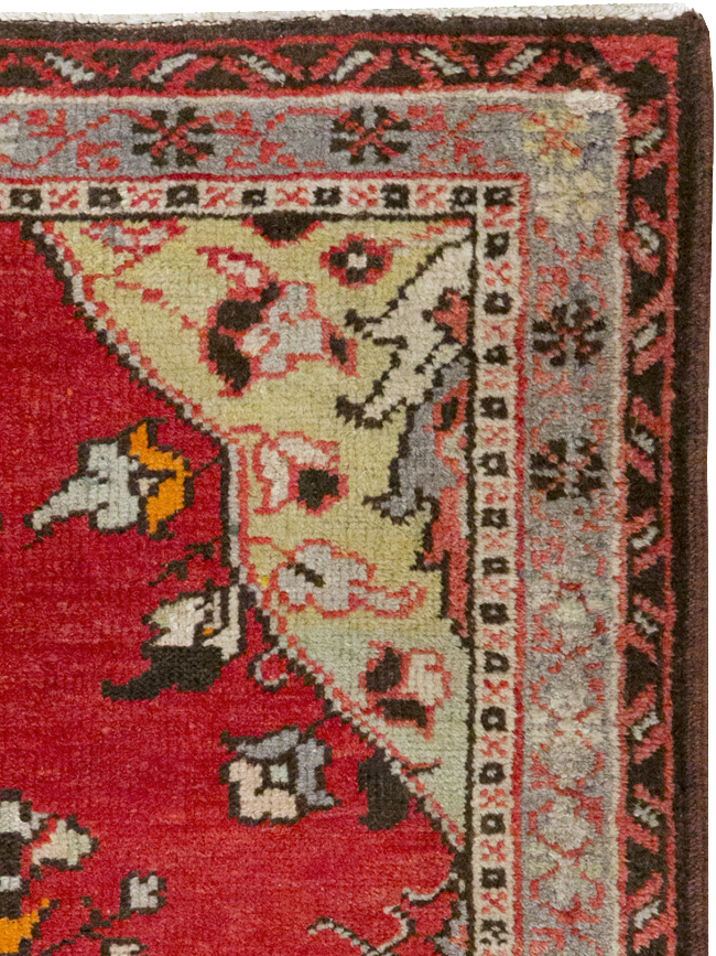 Vintage Turkish Anatolian Throw Rug, No.32147 - Staging