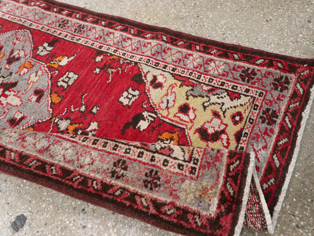 Vintage Turkish Anatolian Throw Rug, No.32147 - Staging