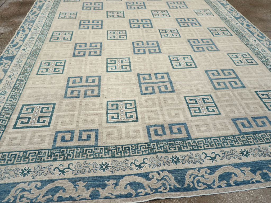 Modern East Turkestan Khotan Room Size Carpet, No.32150 - Staging