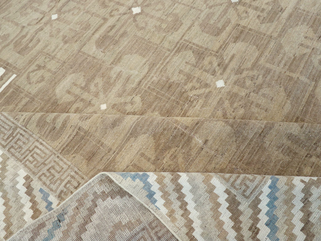 Modern East Turkestan Khotan Room Size Carpet, No.32168 - Staging