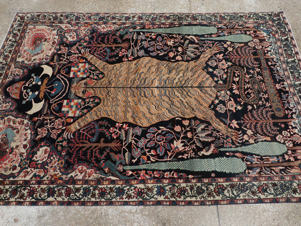 Antique Persian Sarouk Fereghan Pictorial Accent rug, No.32173 - Staging