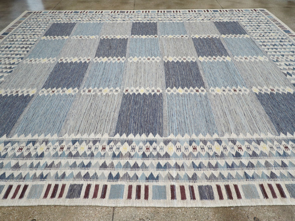 Swedish Inspired Modern Turkish Kilim Large Room Size Carpet, No.32199 - Staging