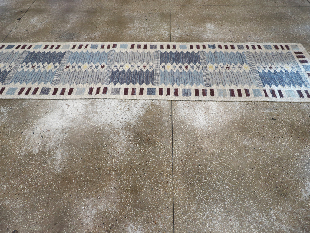 Swedish Inspired Contemporary Turkish Flatweave Runner, No.32203 - Staging