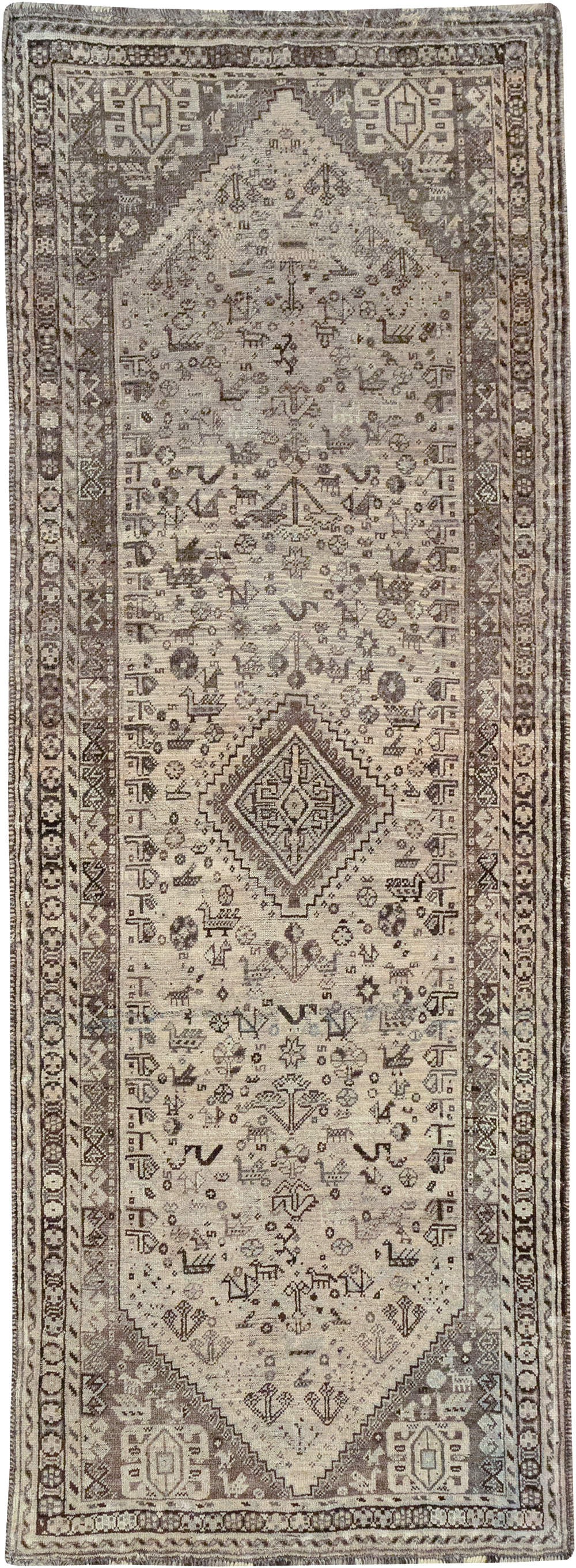 Vintage Persian Shiraz Gallery Rug, No.32231 - Staging