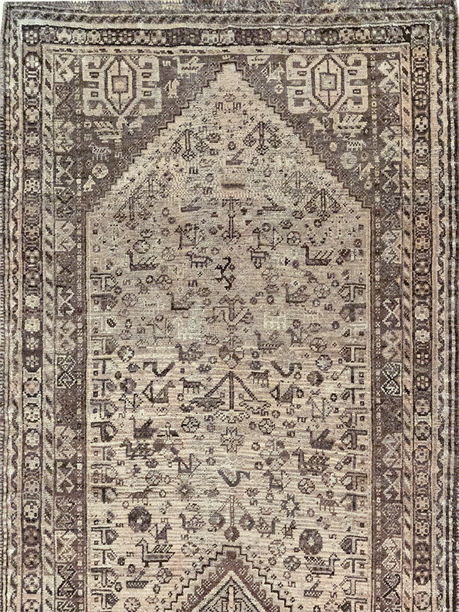 Vintage Persian Shiraz Gallery Rug, No.32231 - Staging