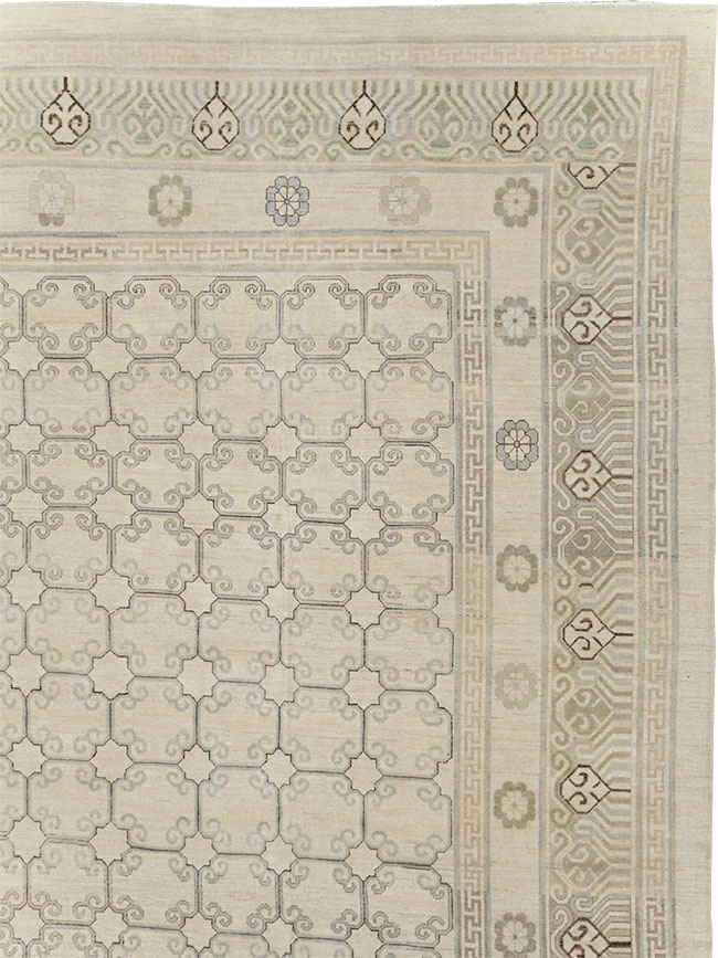 Modern East Turkestan Khotan Oversize Carpet, No.32268 - Staging
