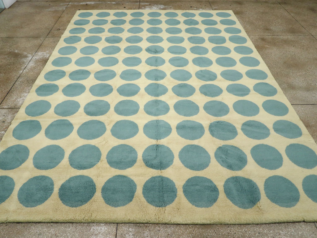 Modern Turkish Room Size Carpet, No.32287 - Staging