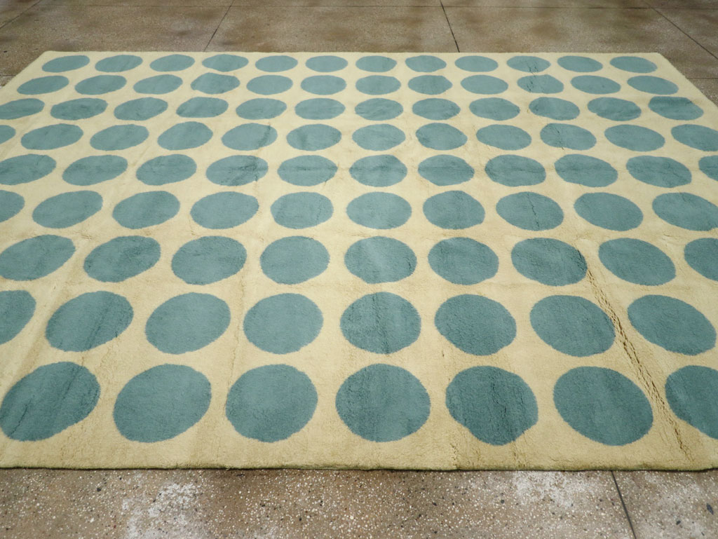 Modern Turkish Room Size Carpet, No.32287 - Staging