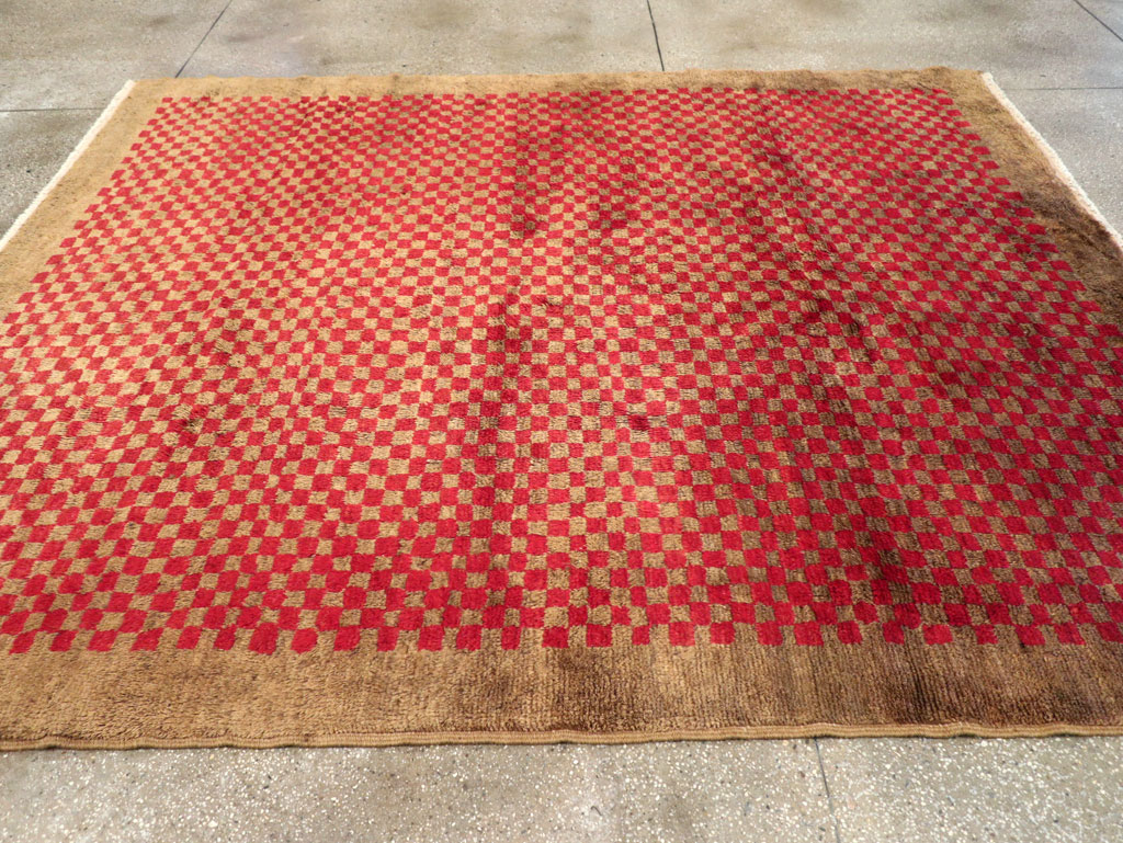 Vintage Turkish Art Deco Style Anatolian Small Room Size Carpet, No.32291 - Staging