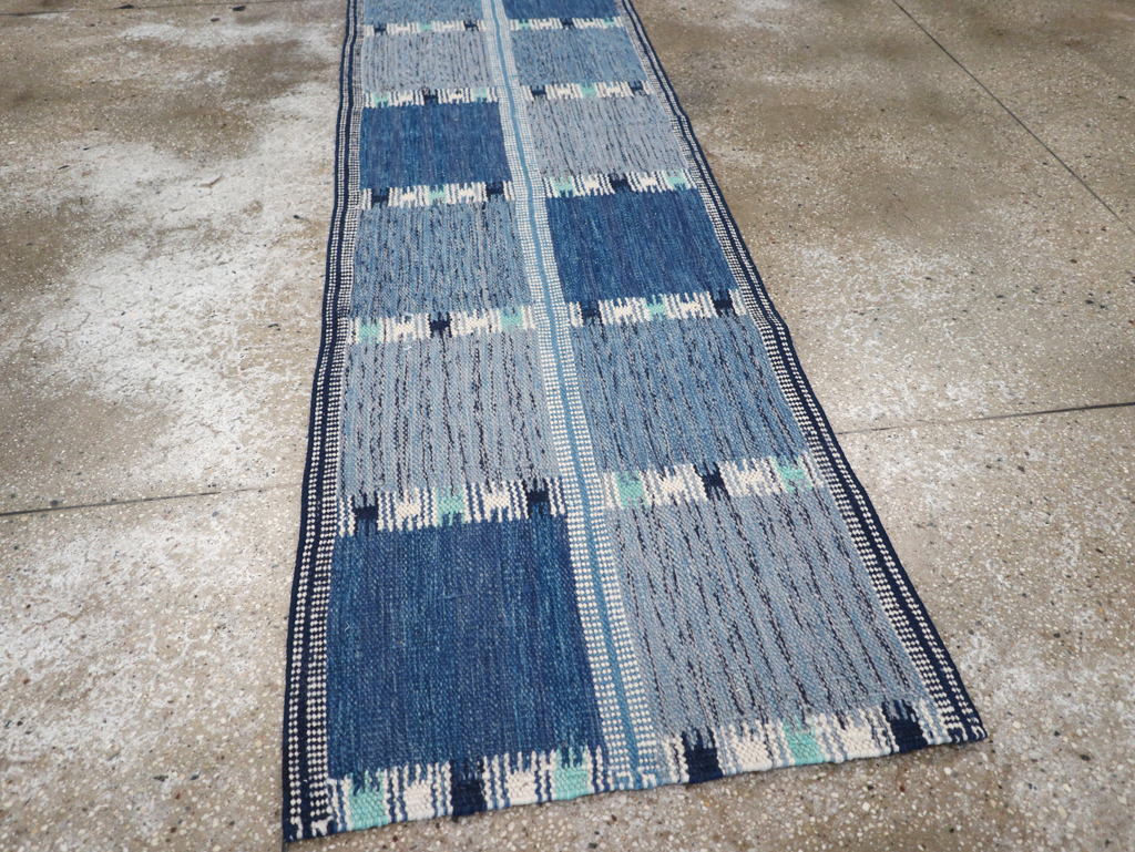 Swedish Inspired Contemporary Turkish Flatweave Runner, No.32309 - Staging