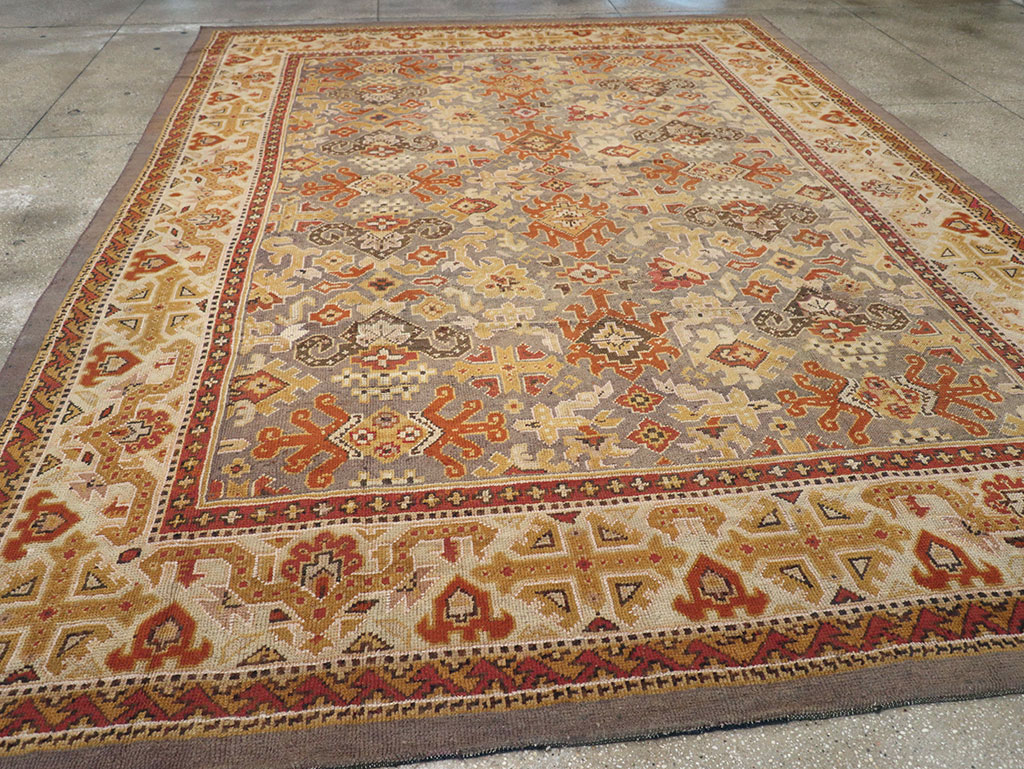 Vintage Irish Donegal Room Size Carpet, No.32312 - Staging