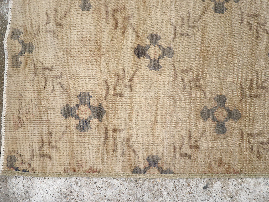 Vintage Turkish Anatolian Runner, No.32320 - Staging