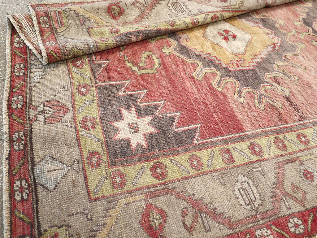Vintage Turkish Anatolian Gallery Rug, No.32326 - Staging