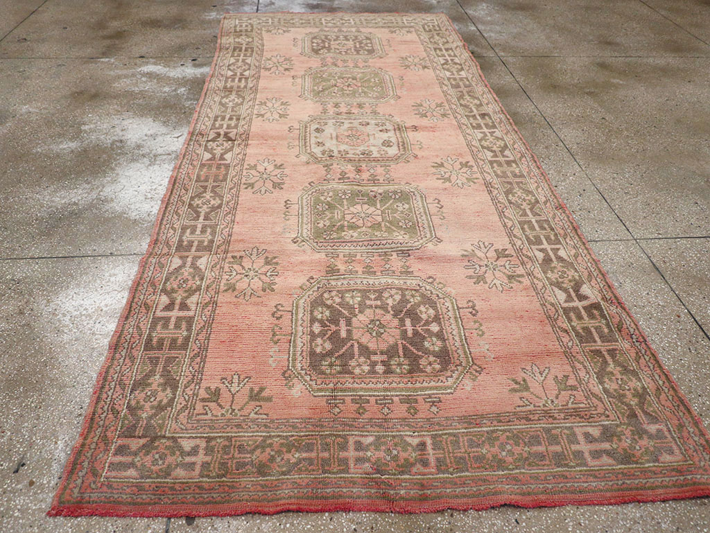 Vintage Turkish Oushak Gallery Rug, No.32327 - Staging