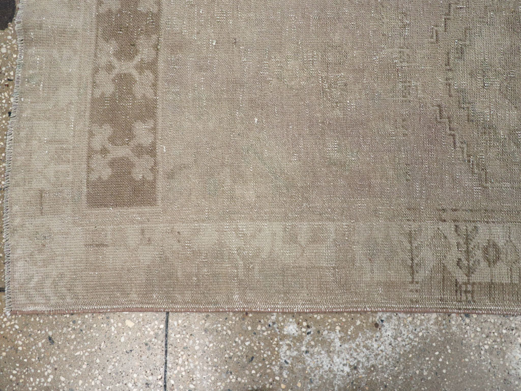 Vintage Turkish Anatolian Runner, No.32332 - Staging