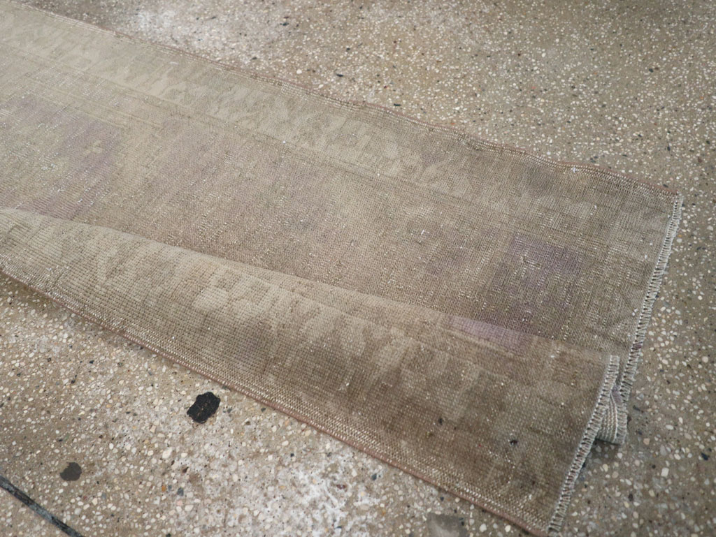 Vintage Turkish Anatolian Runner, No.32332 - Staging