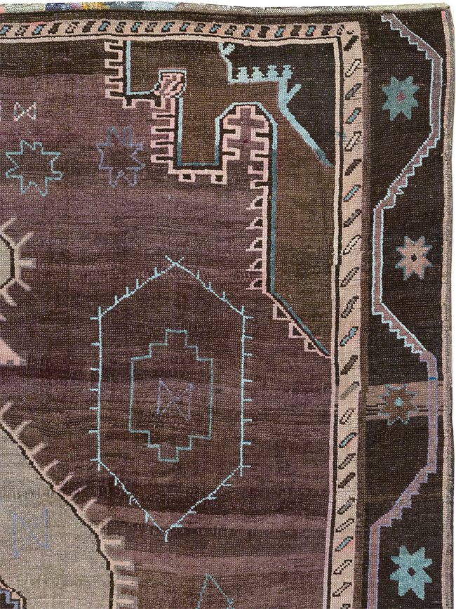 Vintage Turkish Anatolian Room Size Carpet, No.32350 - Staging