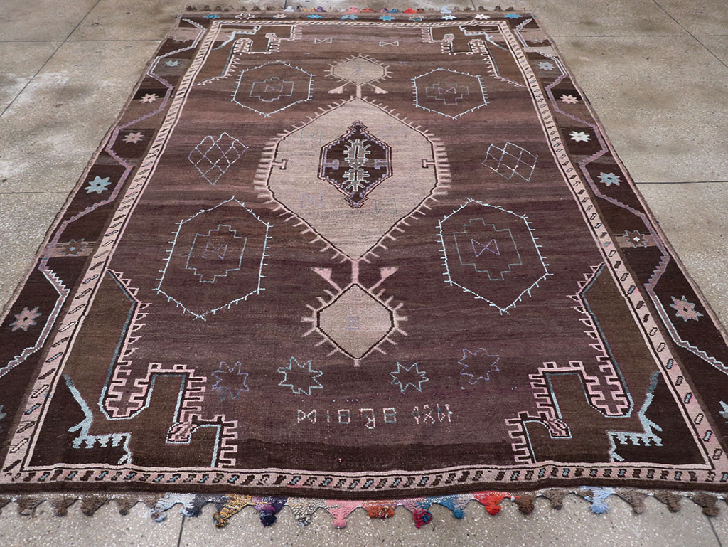 Vintage Turkish Anatolian Room Size Carpet, No.32350 - Staging
