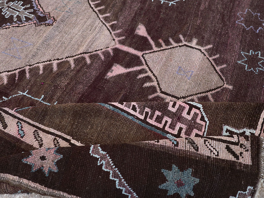 Vintage Turkish Anatolian Room Size Carpet, No.32350 - Staging