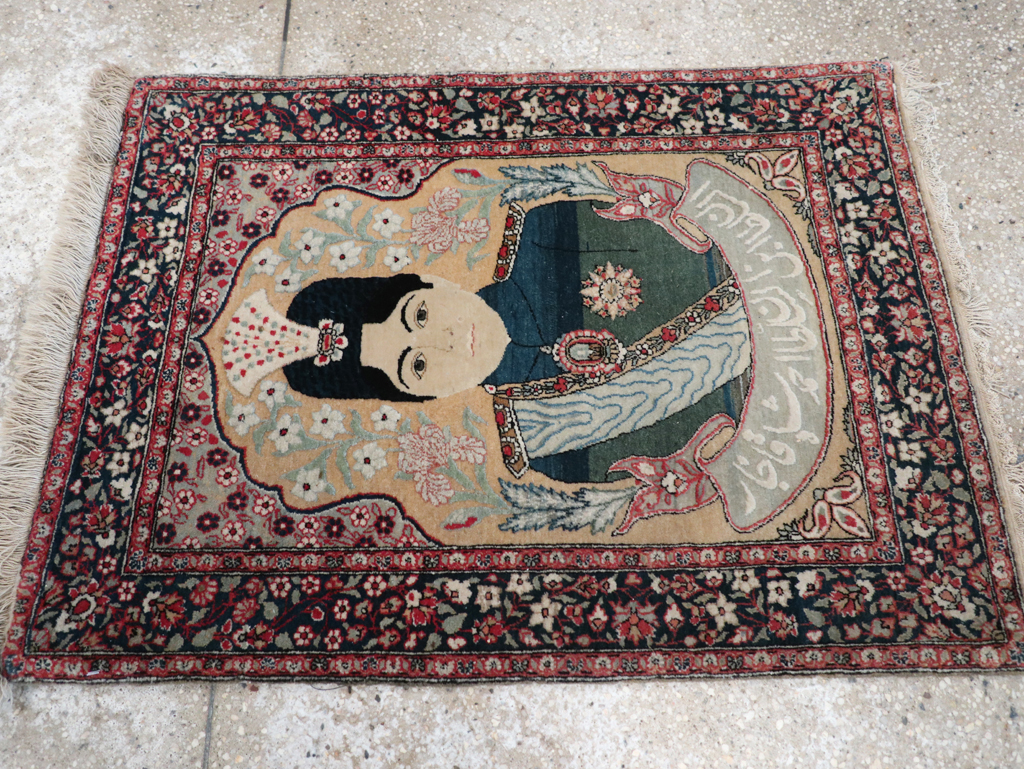 Antique Persian Pictorial Mohtasham Kashan Throw Rug, No.32361 - Staging