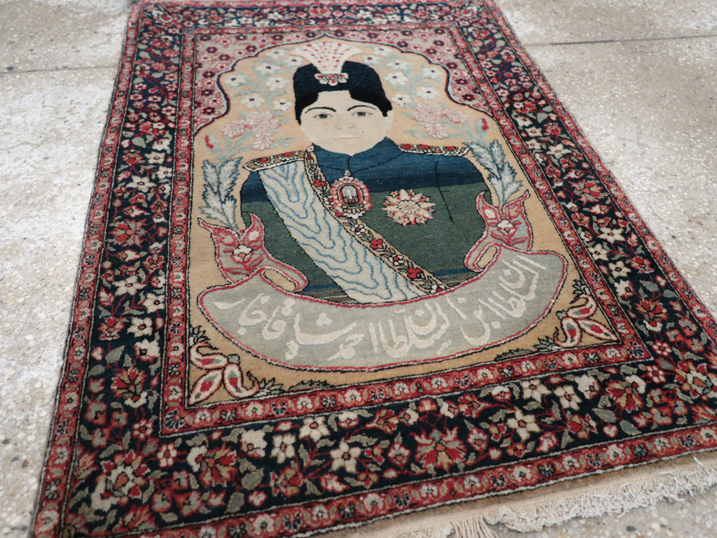 Antique Persian Pictorial Mohtasham Kashan Throw Rug, No.32361 - Staging