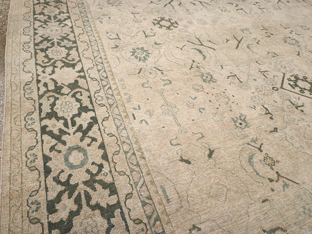 Vintage Persian Mahal Room Size Carpet, No.32366 - Staging