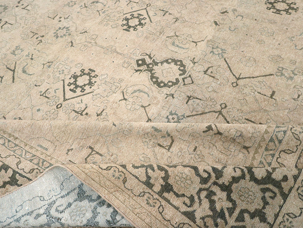 Vintage Persian Mahal Room Size Carpet, No.32366 - Staging