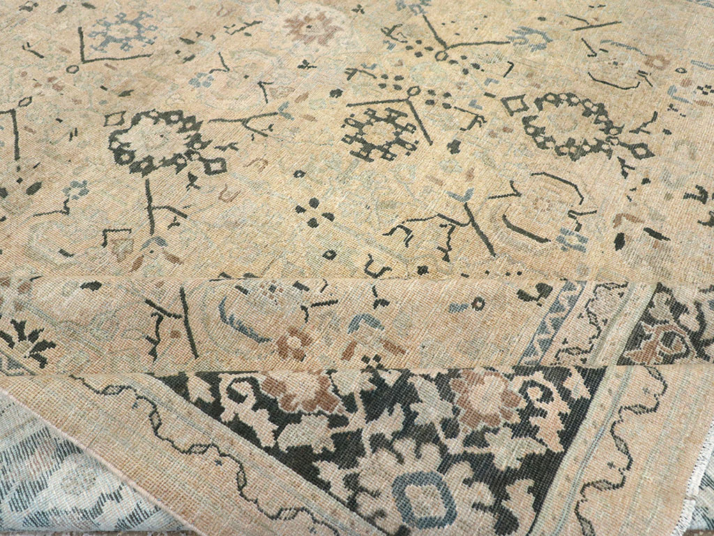 Vintage Persian Mahal Room Size Carpet, No.32367 - Staging