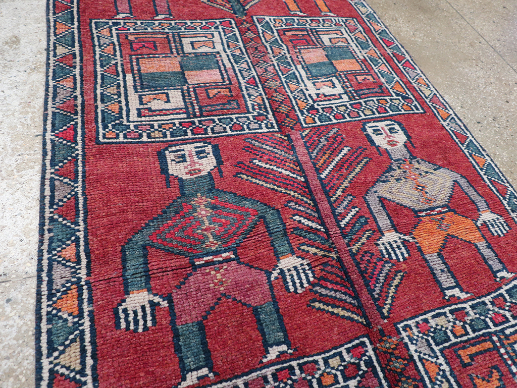 Vintage Turkish Anatolian Pictorial Runner, No.32408 - Staging