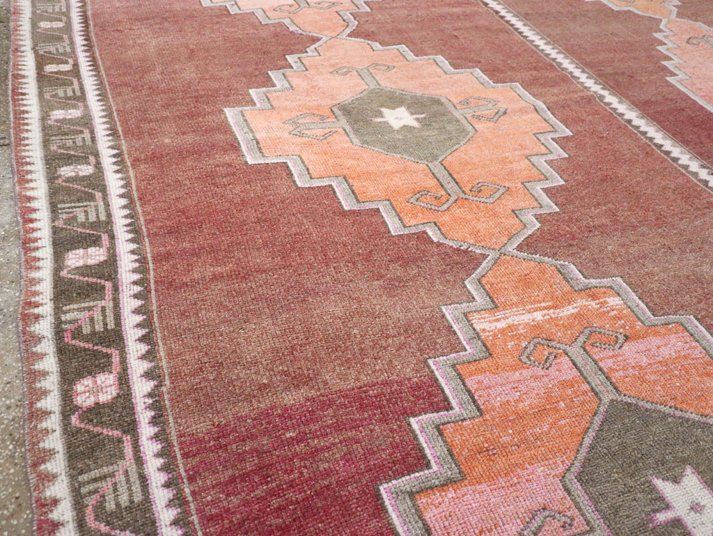 Vintage Turkish Anatolian Room Size Carpet, No.32409 - Staging