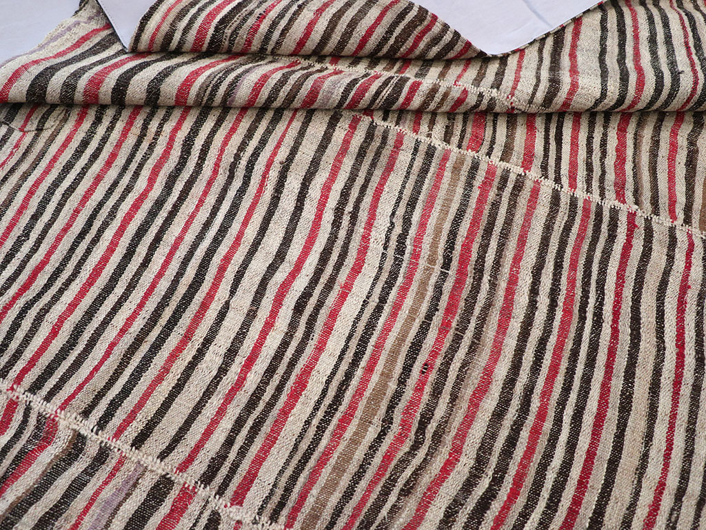 Vintage Persian Flatweave Kilim Accent Rug, No.32432 - Staging