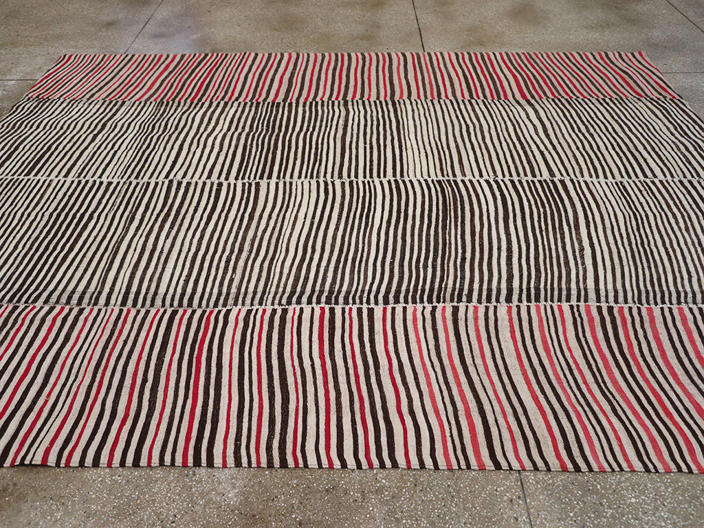 Vintage Persian Flatweave Kilim Room Size Carpet, No.32434 - Staging