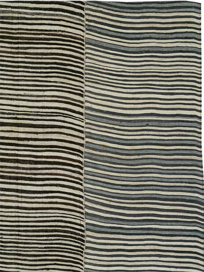 Vintage Persian Flatweave Kilim Room Size Carpet, No.32435 - Staging