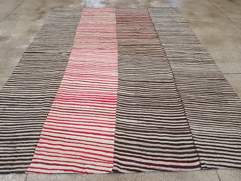 Vintage Persian Flatweave Kilim Room Size Carpet, No.32436 - Staging